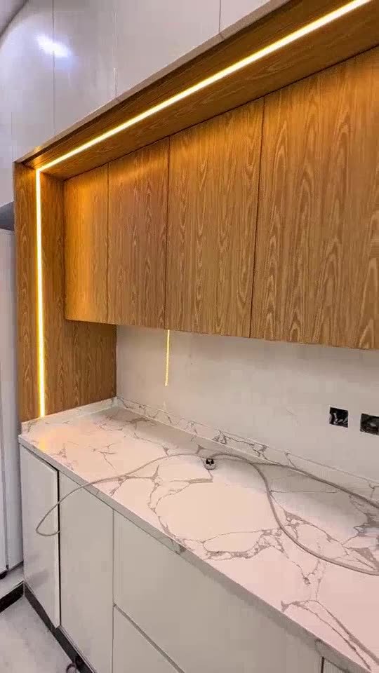 فيديو أعمال ألمنيوم وزجاج